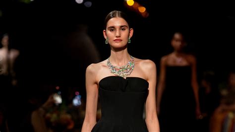 dior's jewelry show taormina